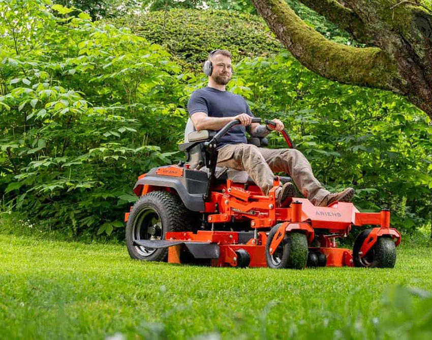 Ariens Zero Turn Mäher bei Bendick