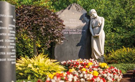 Grabpflege bei Bendick in Mettingen