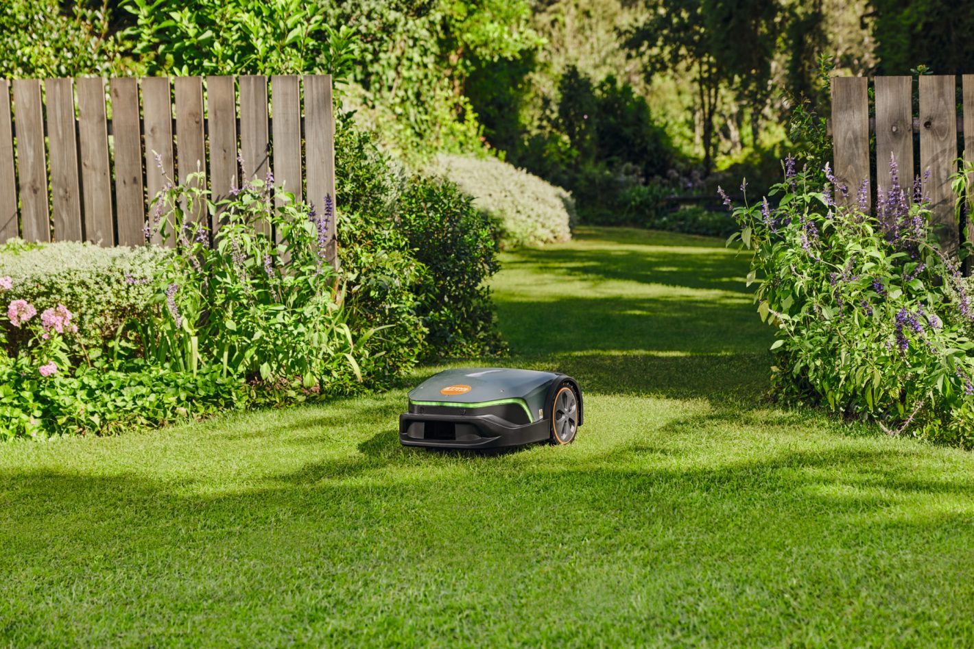 STIHL IMOW Mähroboter bei Bendick in Mettingen